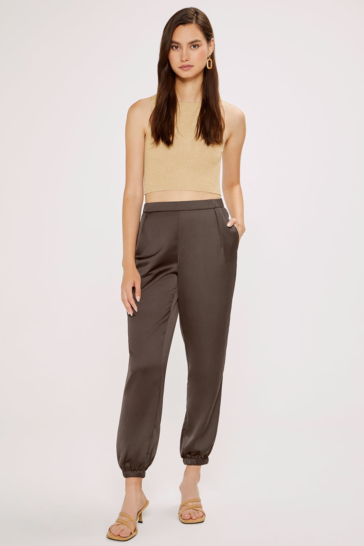 ThreeDots Review: Why Great Style Starts With the Perfect Tee ThreeDots essential tank top elevated basic